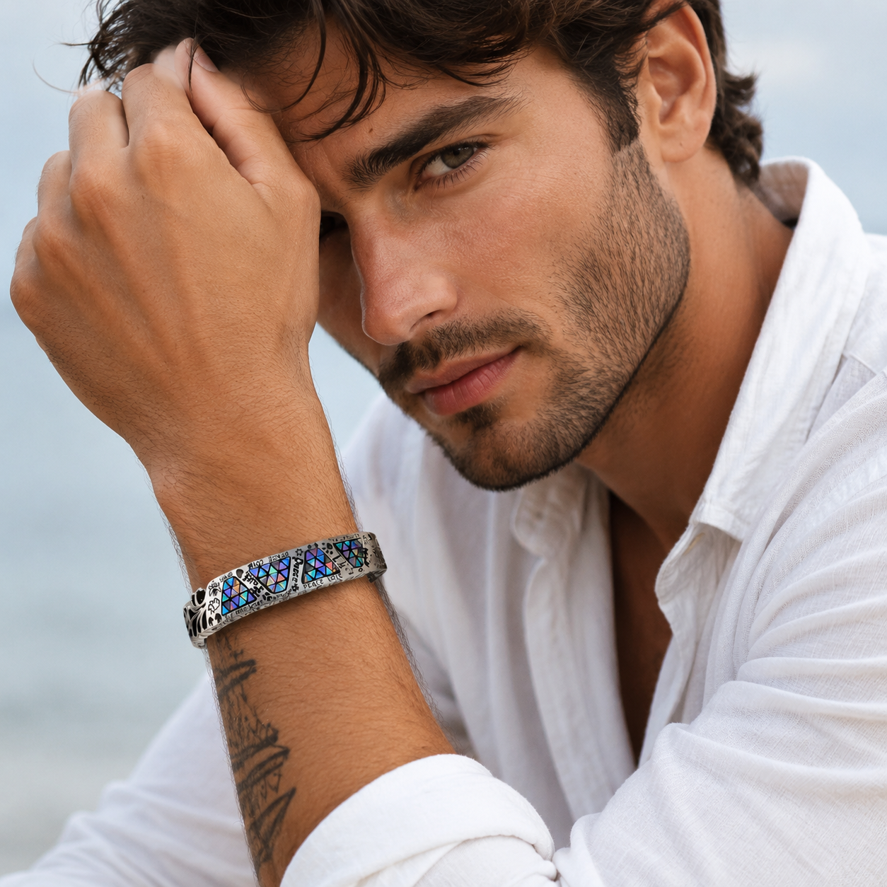 Vintage Iridescent Mosaic Alloy Cuff Bracelet