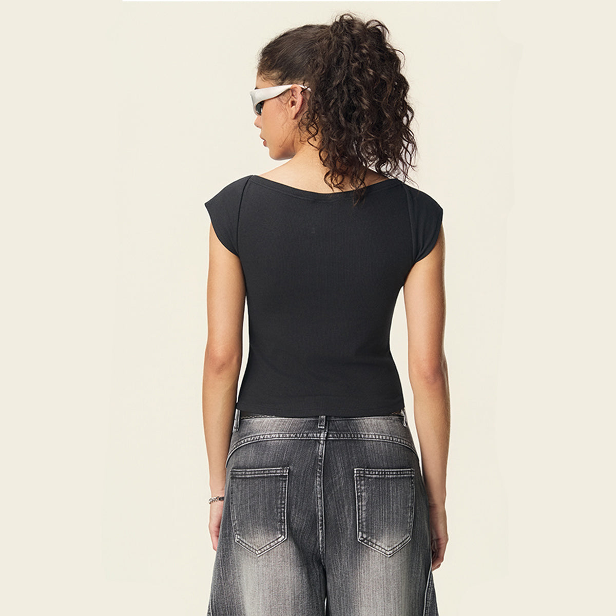 Solid Slim Fit Cropped Hot Girl Tee