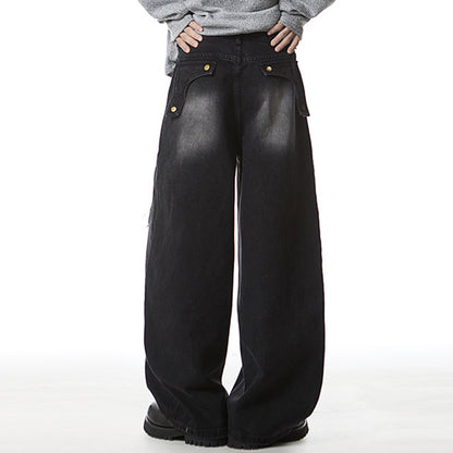 Oversized skater jeans with raw edge seam design