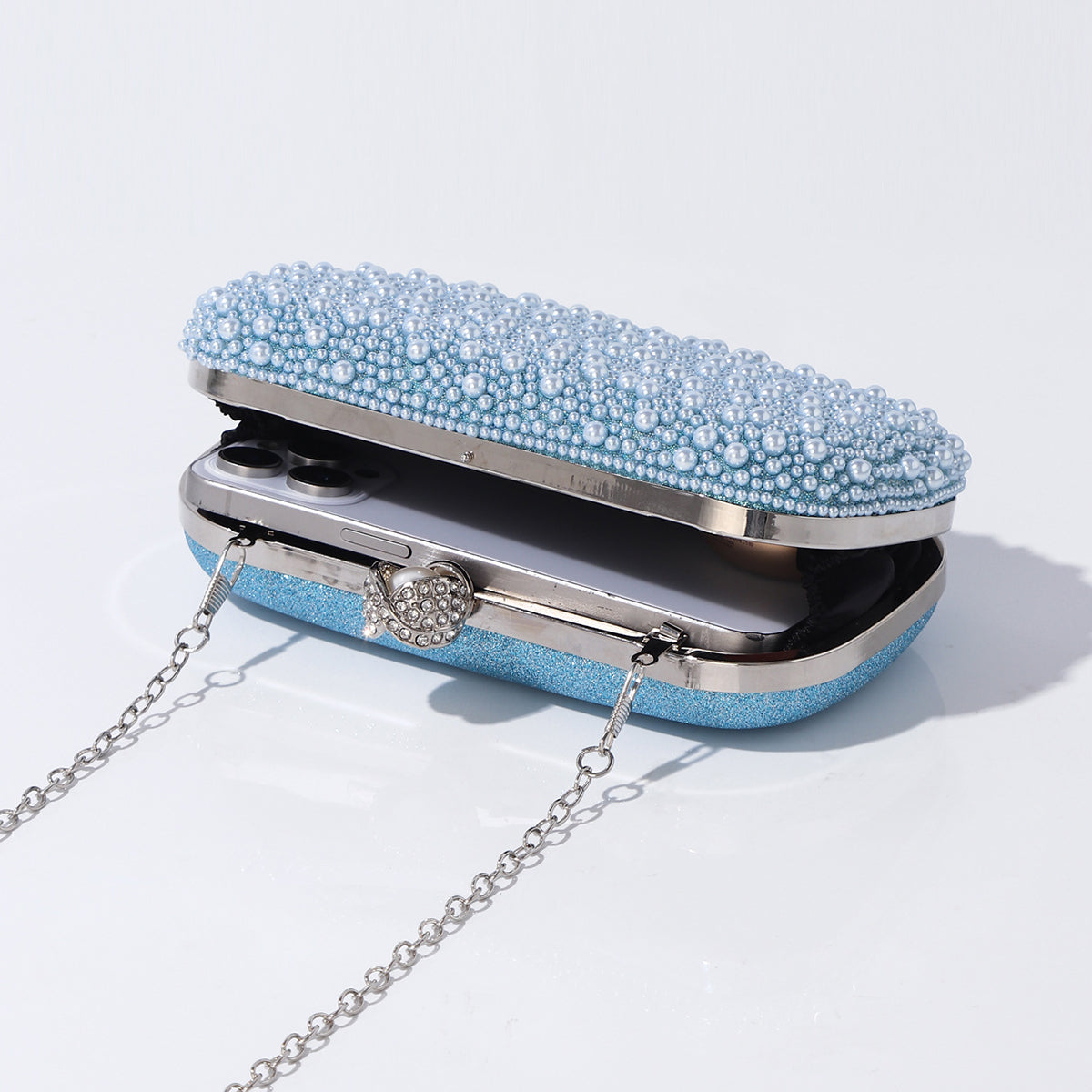 Stylish evening handbag for lady