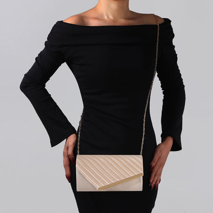 Women's formal occasion clutch bag with pleated texture