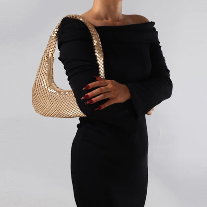 Lightweight metallic mesh purse side angle