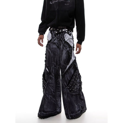 Distressed baggy jeans inspired by Y2K and Harajuku fashion